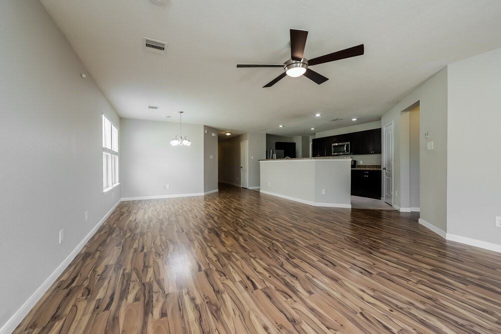 29327 Legends Green Dr - Photo 4 of 16