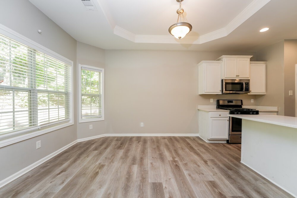 65 Stephanie Ln - Photo 7 of 17