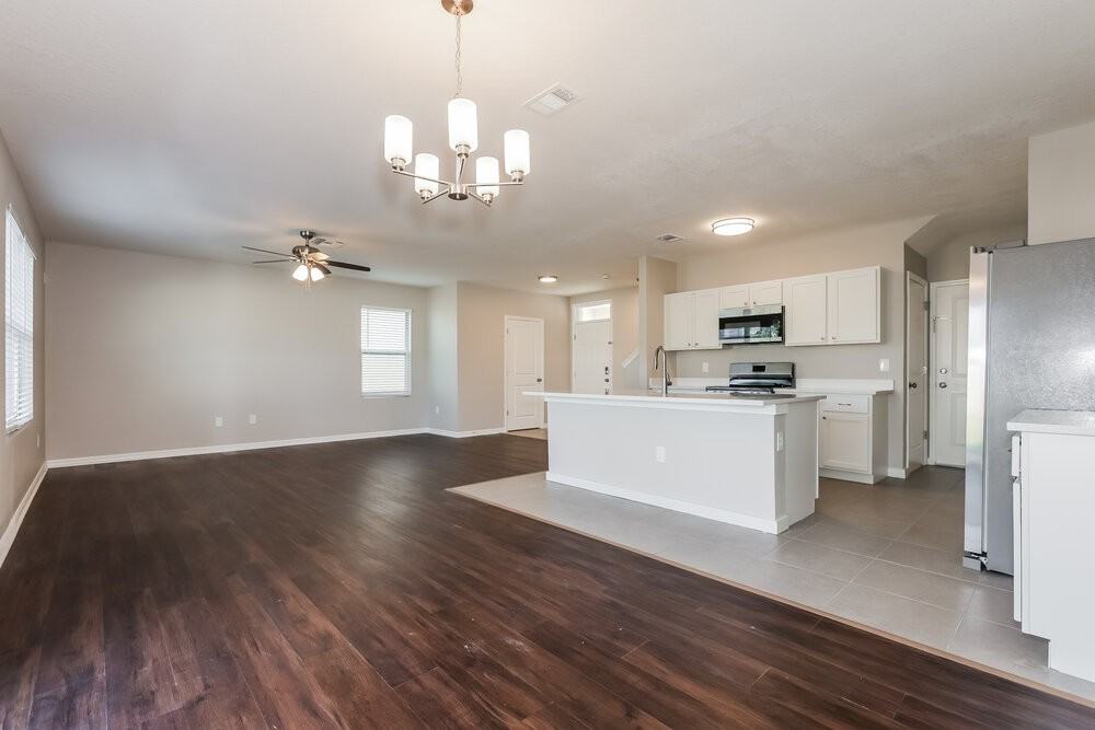 7442 Tuscan Bay Cir - Photo 7 of 17