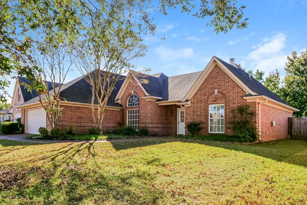 5041 Thornebrook Cv - Photo 3 of 16