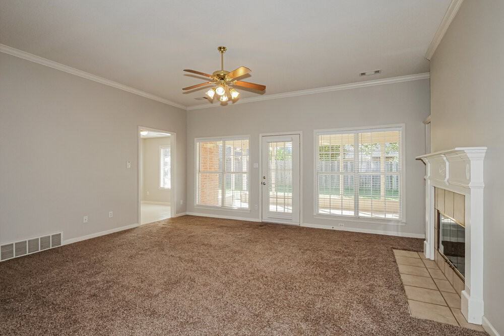 5041 Thornebrook Cv - Photo 4 of 16