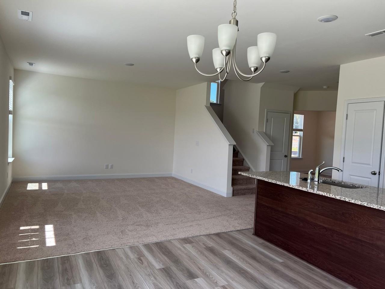 1036 Sidney Creek Dr - Photo 6 of 15