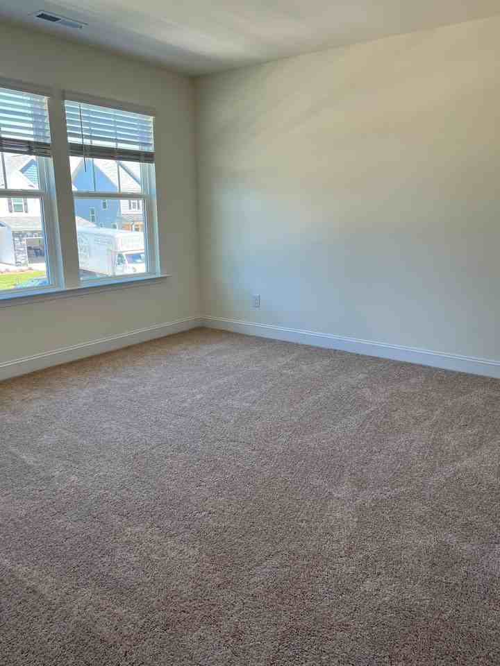 1036 Sidney Creek Dr - Photo 5 of 15