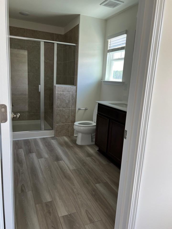 1036 Sidney Creek Dr - Photo 5 of 15