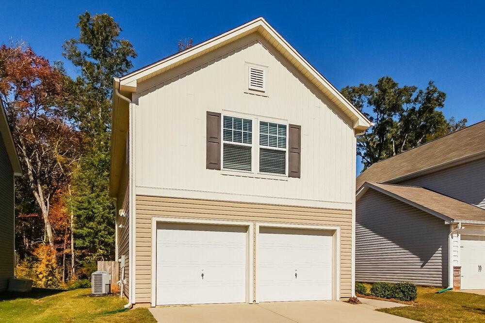 3967 Tersk Dr - Photo 3 of 17
