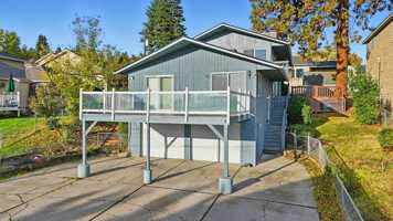 featured image of 820 S Liberty Dr