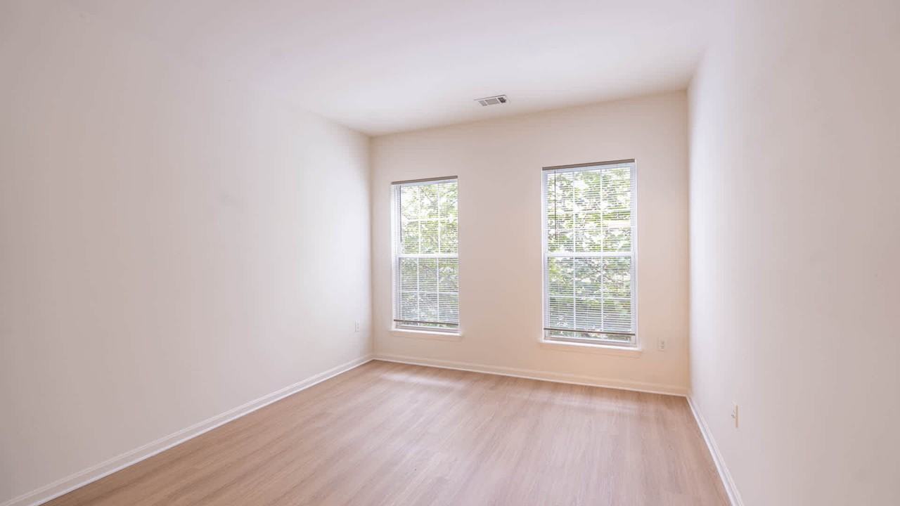 Carlyle Mill - Photo 2 of 45