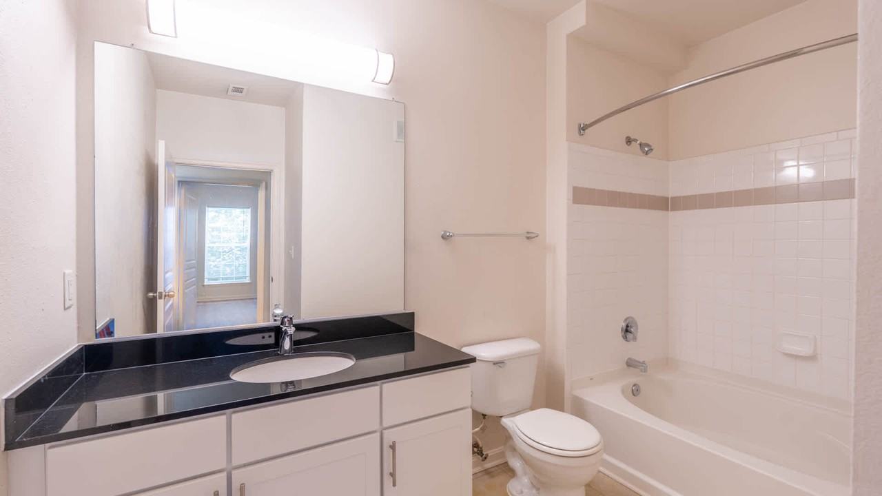 Carlyle Mill - Photo 4 of 45