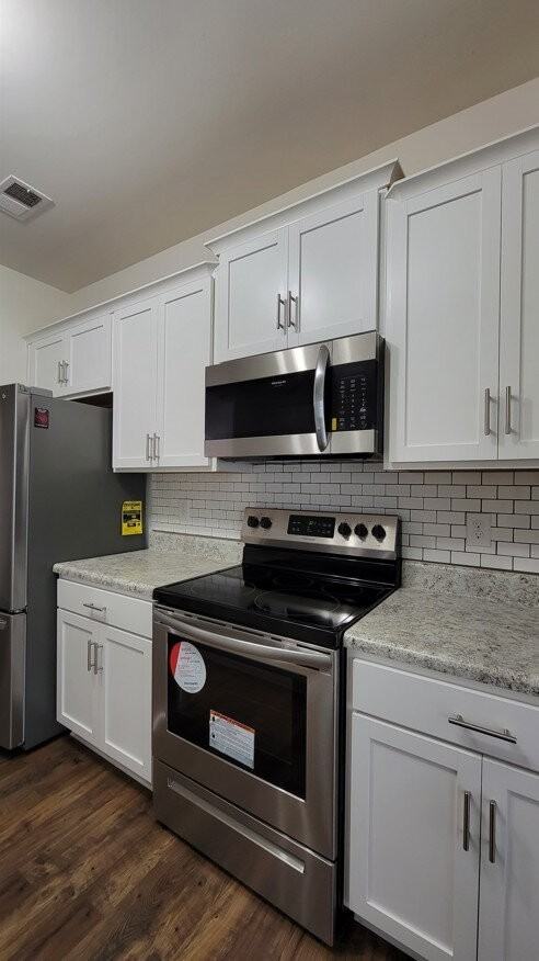 31 Moorlyn Ln - Photo 7 of 50