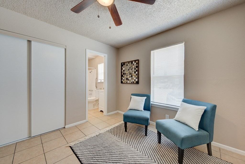 321 Verne St #407 - Photo 2 of 9