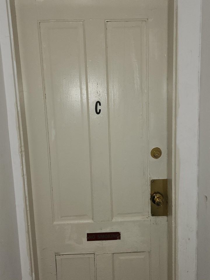 1397 Washington St #C - Photo 4 of 14