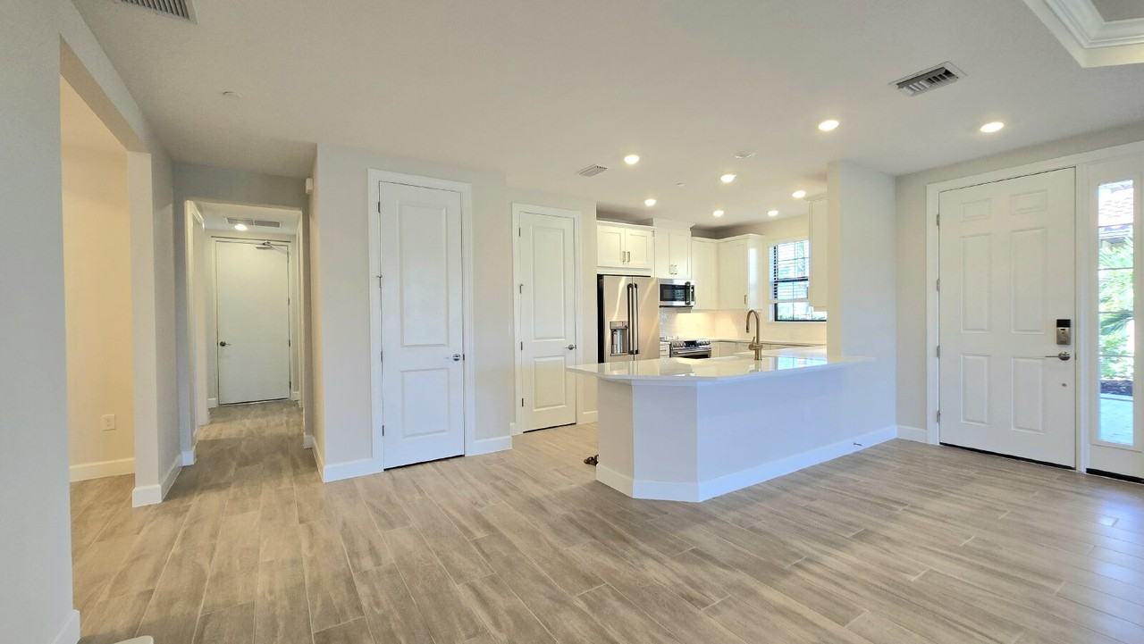 15319 Lucerna St #101 - Photo 2 of 38