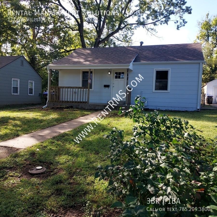 117 Southwest Hillside Drive - Photo 2 of 33