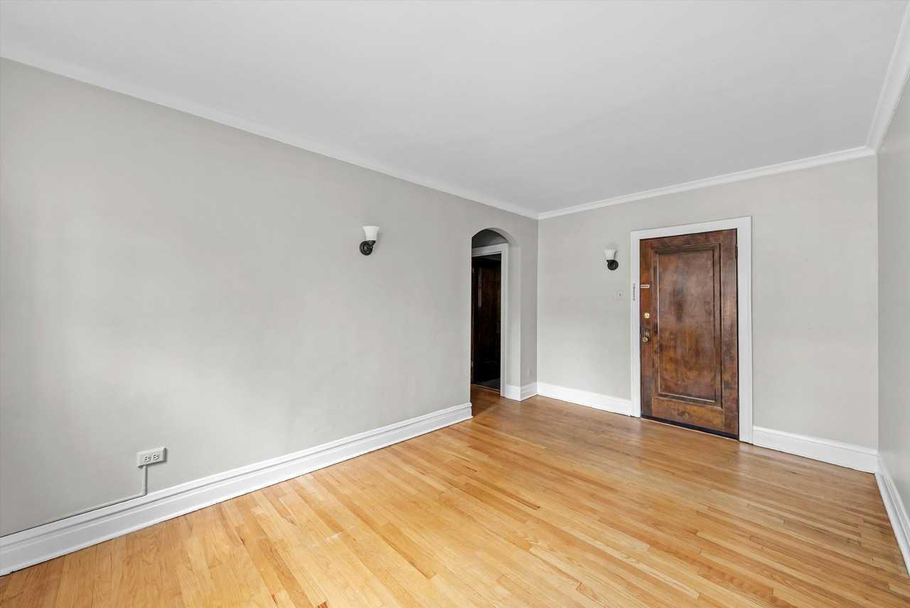 6815 21st St #903 - Photo 6 of 27