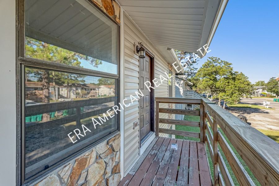 508 Landview Drive - Photo 3 of 24