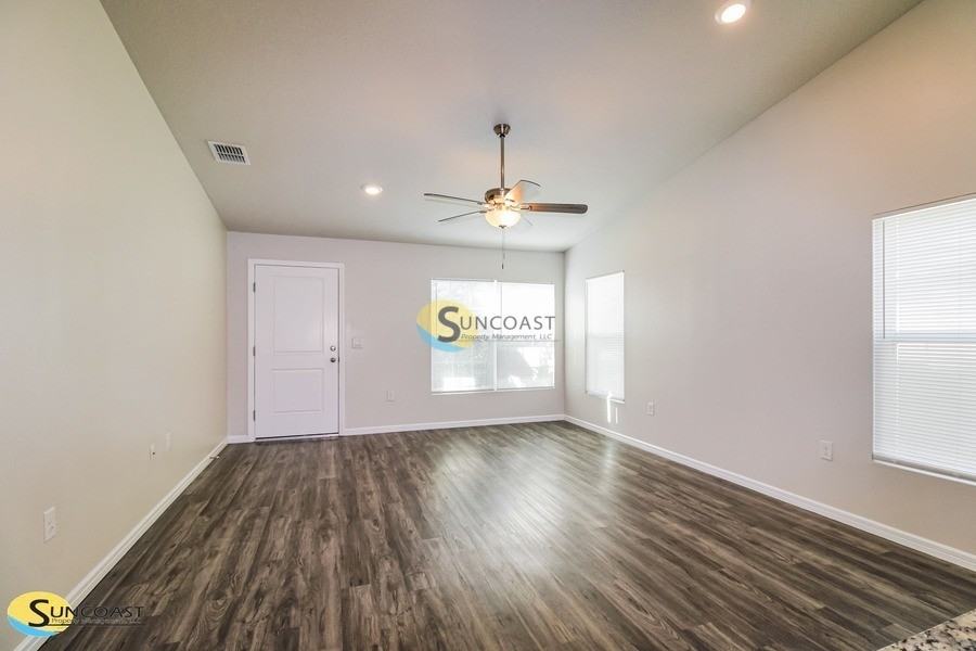 177 Marion Oaks Pass - Photo 3 of 24