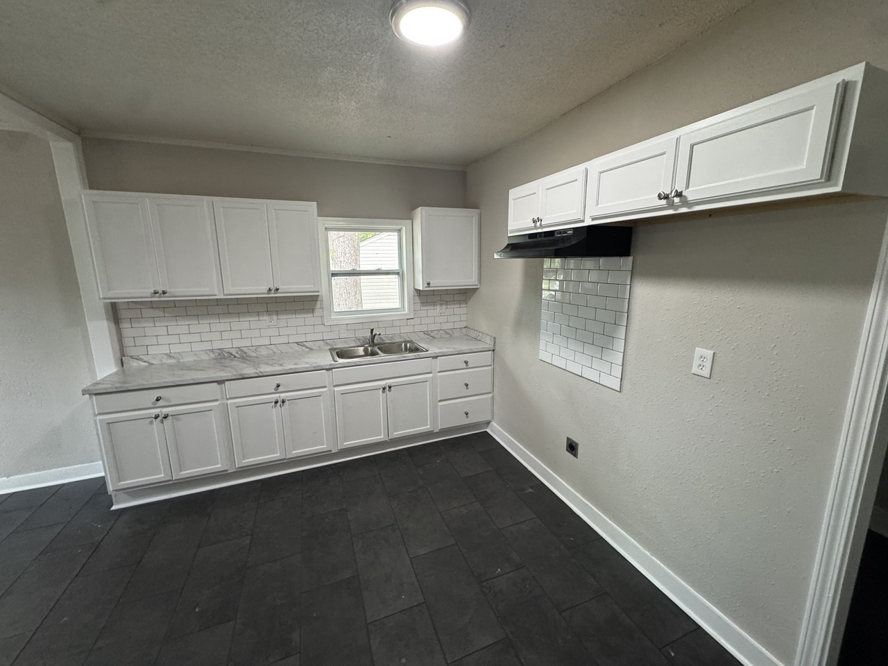 2760 Lola Ave #NA - Photo 6 of 19