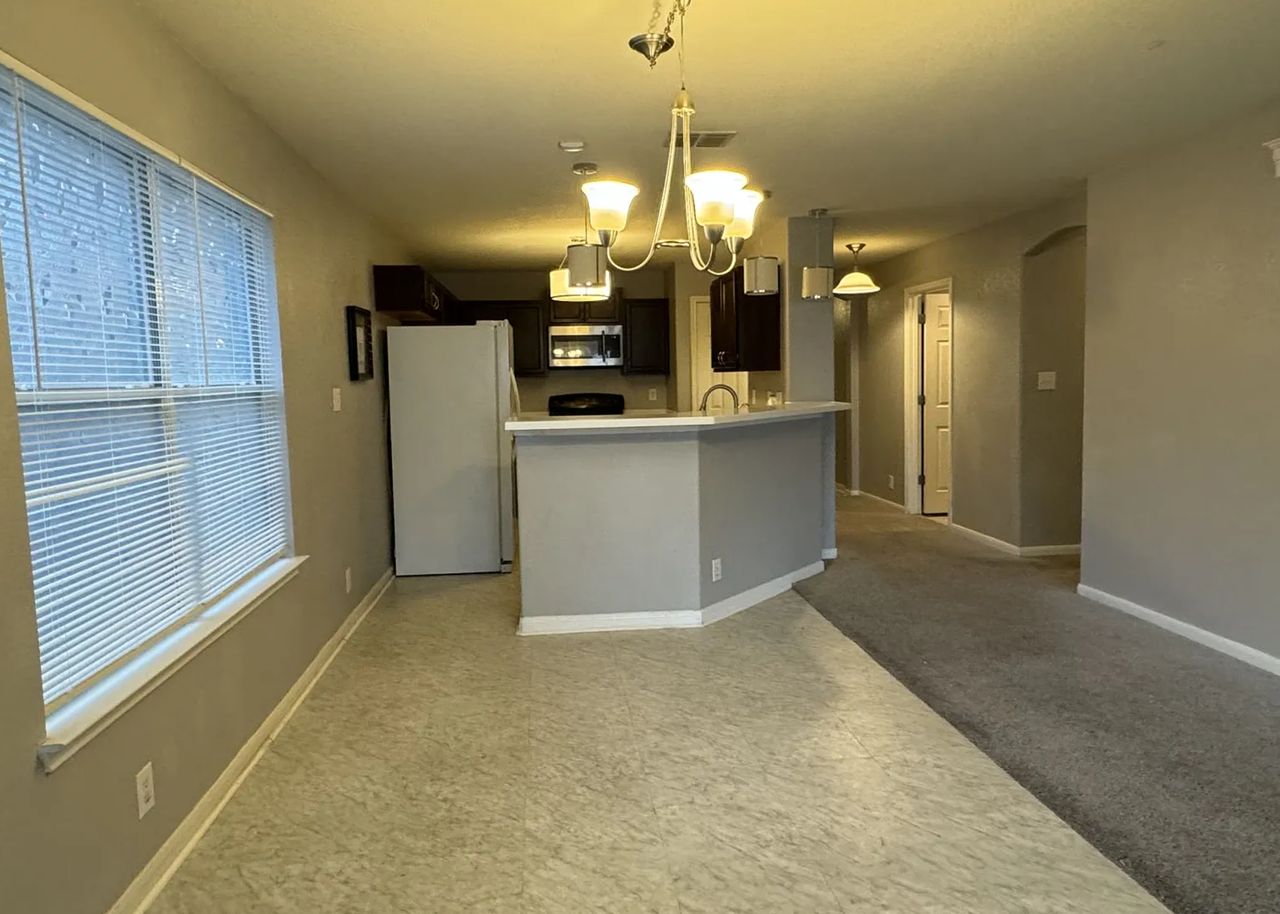 9334 Ingleton #NA - Photo 2 of 24