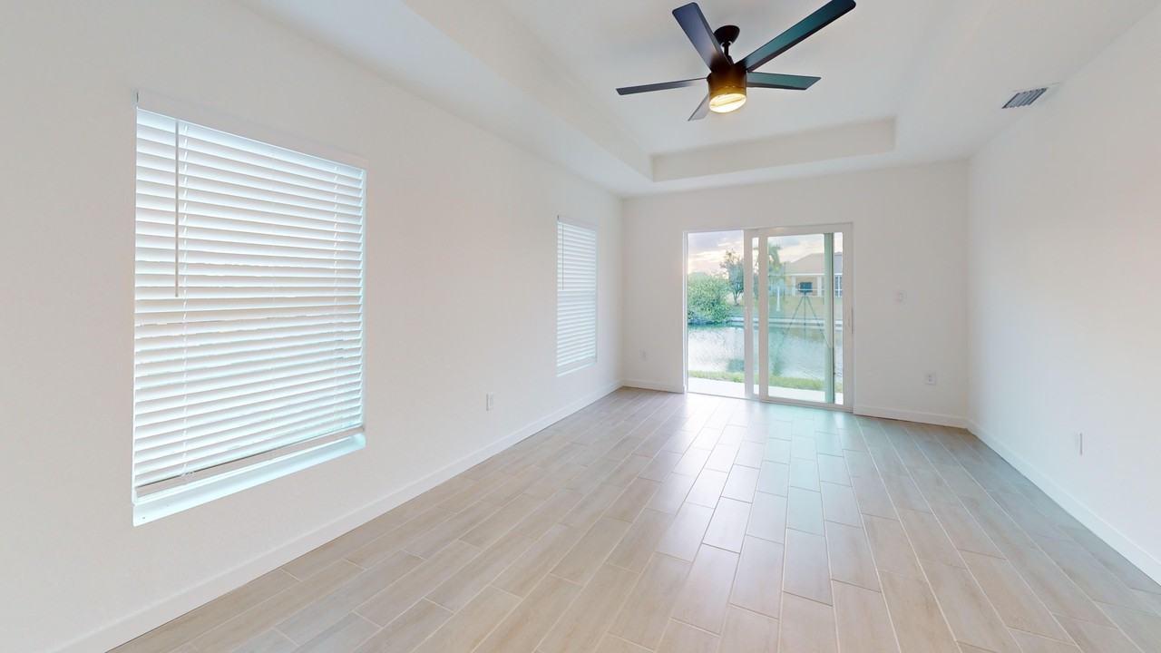 2028 Northeast 6th Avenue #NA - Photo 3 of 25