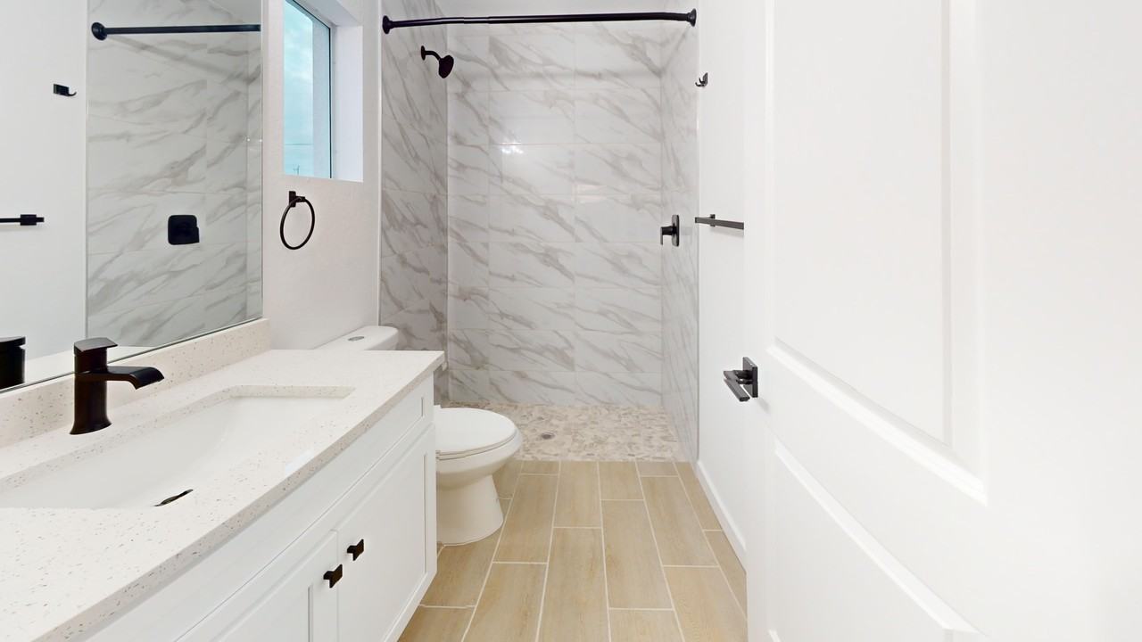 2028 Northeast 6th Avenue #NA - Photo 6 of 25