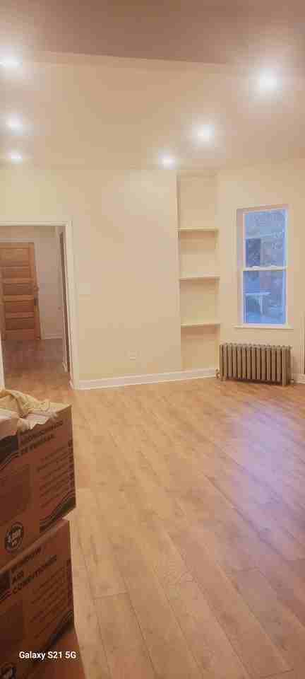 3807 N Narragansett Ave #2ndFL - Photo 5 of 11