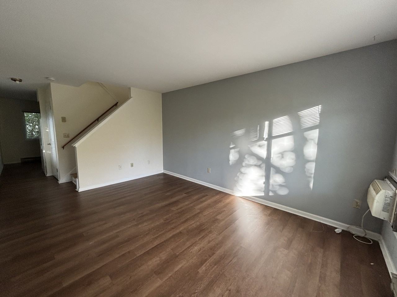 26 Fairfield Ave #8B - Photo 6 of 13