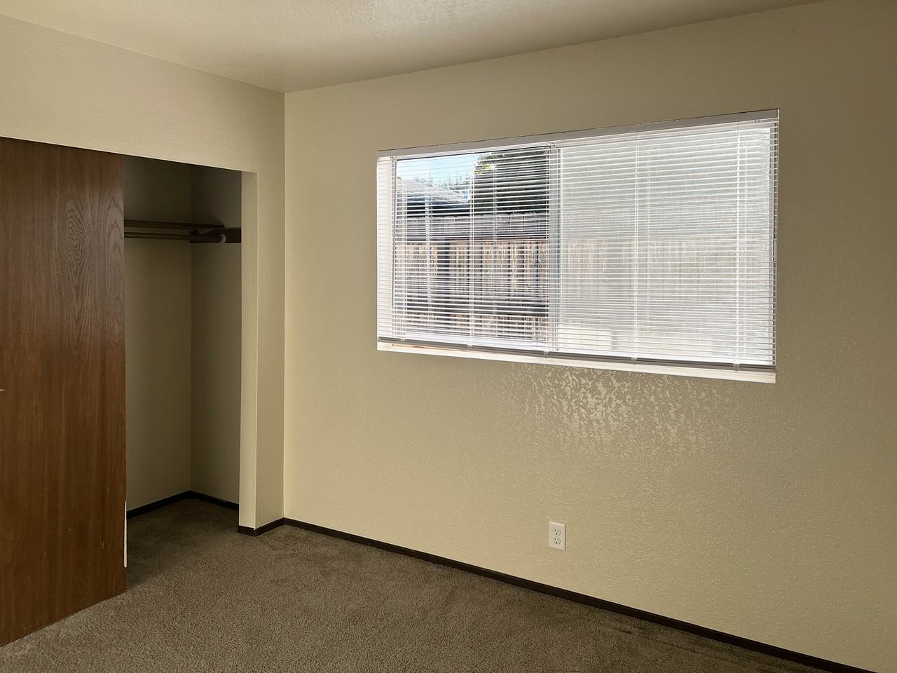 2368 Blue Jay Court #NA - Photo 3 of 8