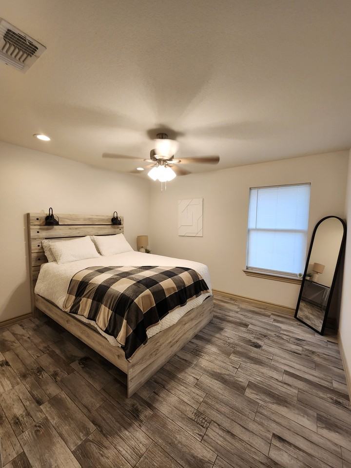 2877 Siwel St #1 - Photo 5 of 8