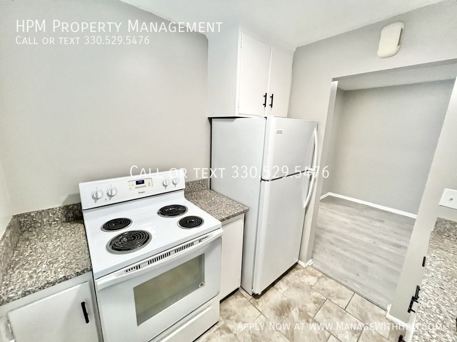 893 South Green Road #2 - Photo 6 of 6