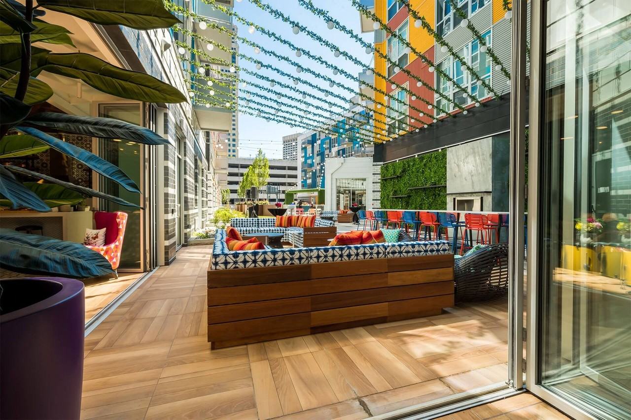 CBD Detroit Apartments - Photo 7 of 31