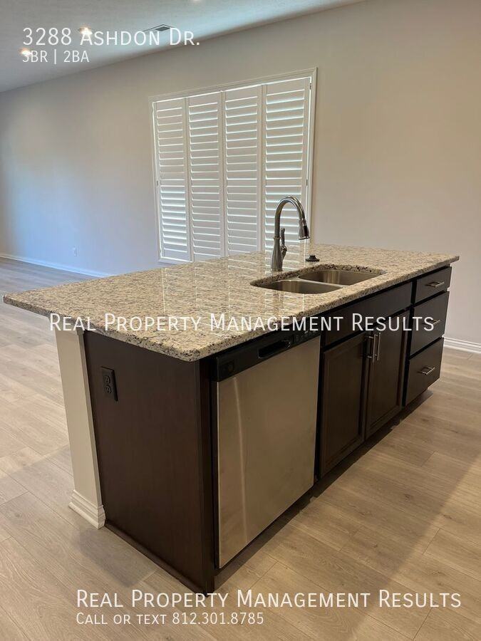 3288 Ashdon Dr - Photo 7 of 21