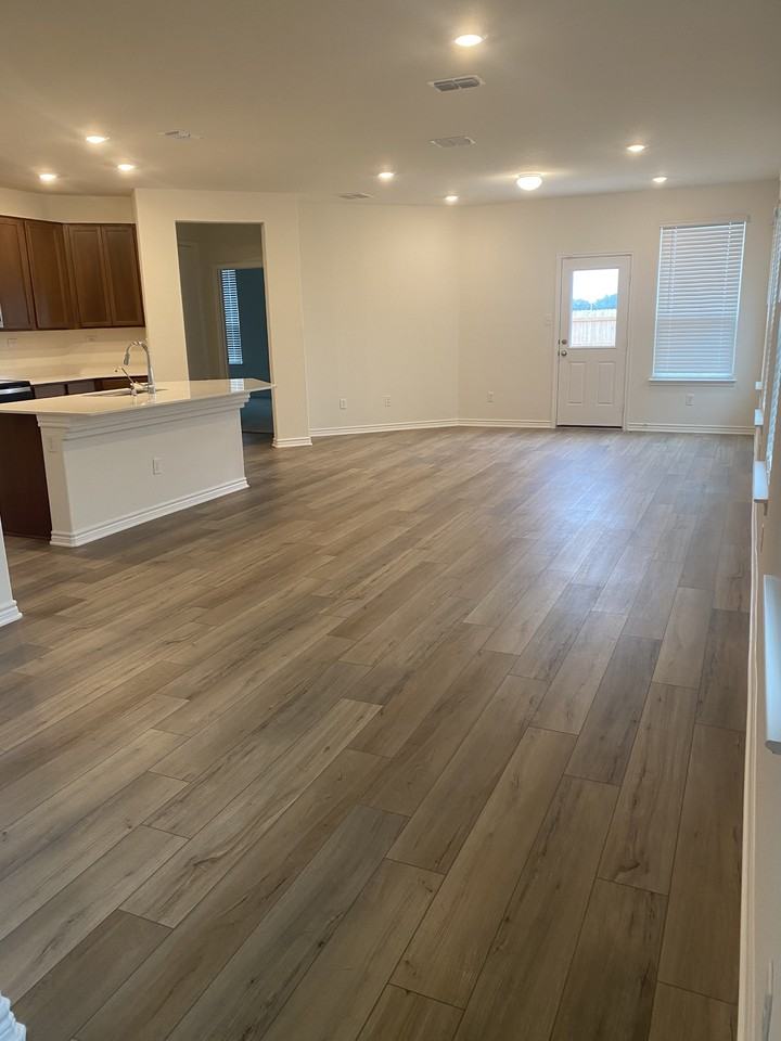 440 Horizon Pointe #NA - Photo 2 of 18