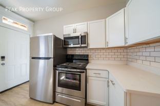 950 Delaware Ave - Photo 1 of 1