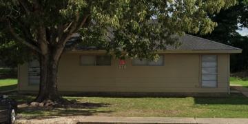 featured image of 118 N Marigny Cir #A