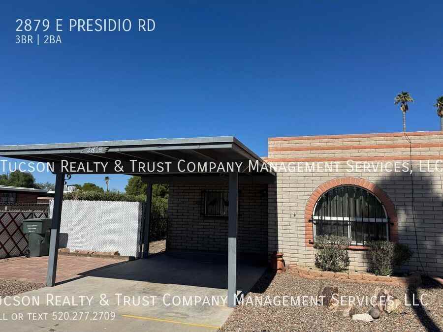2879 E Presidio Rd - Photo 2 of 19