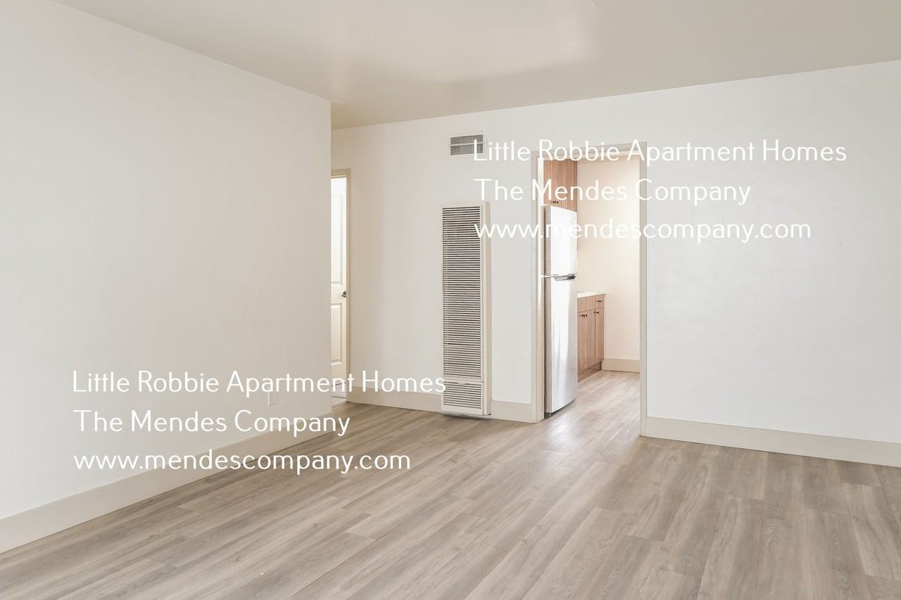 1758 Robinson Ave #1758 - Photo 6 of 16