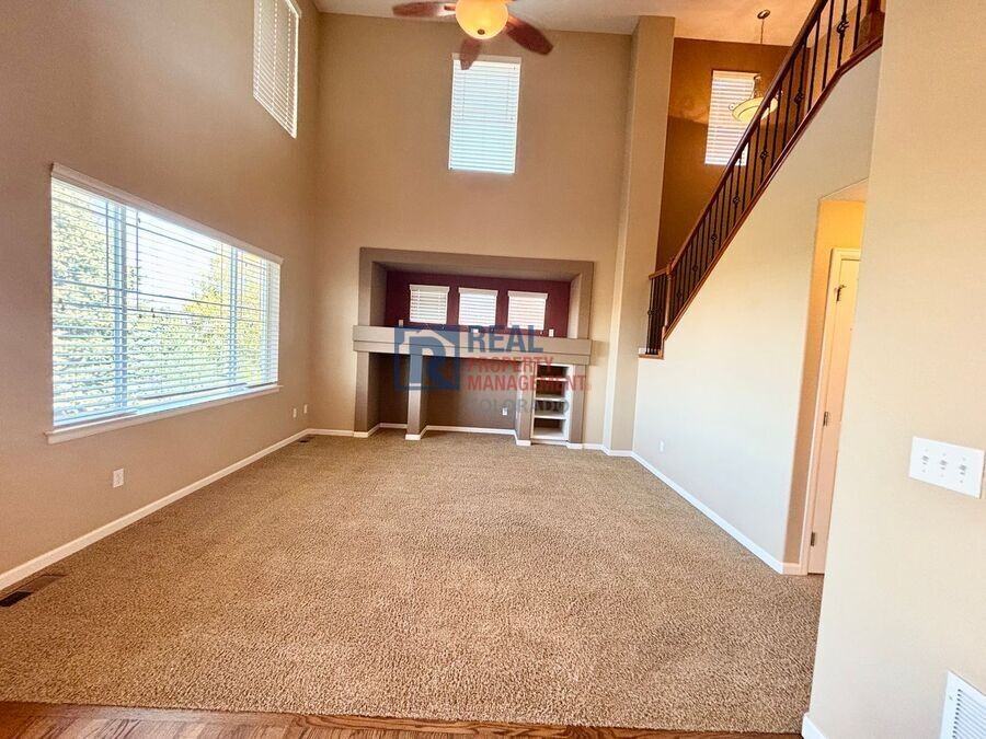 4640 Ginger Court - Photo 5 of 25