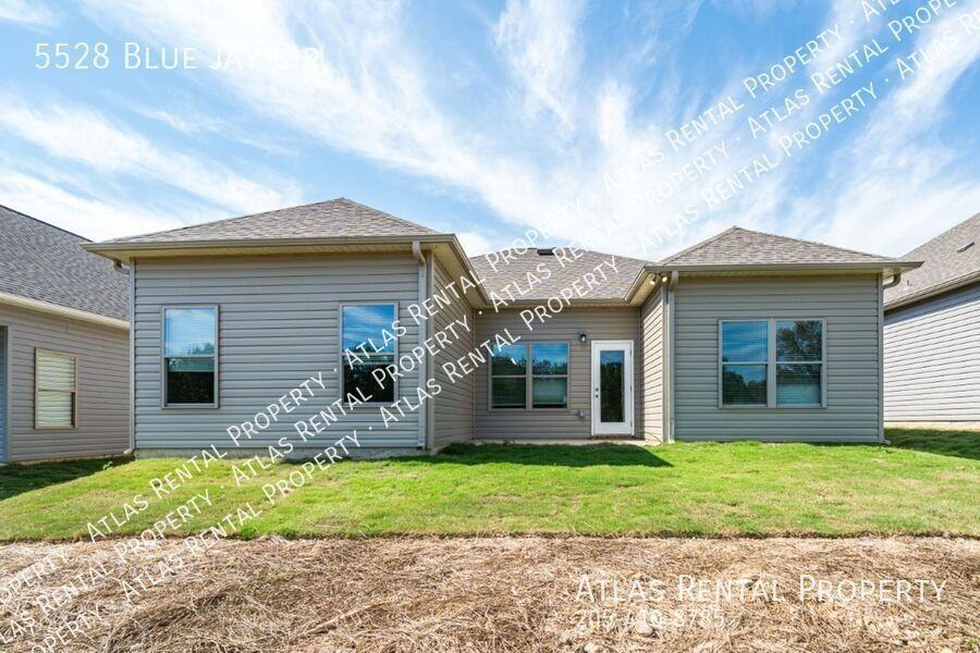 5528 Blue Jay Cir - Photo 4 of 19