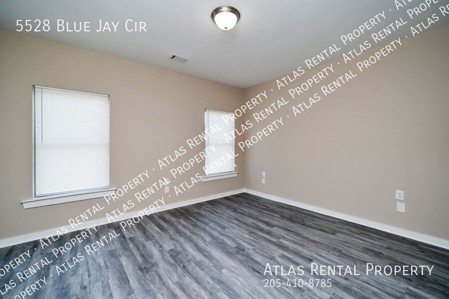 5528 Blue Jay Cir - Photo 7 of 19