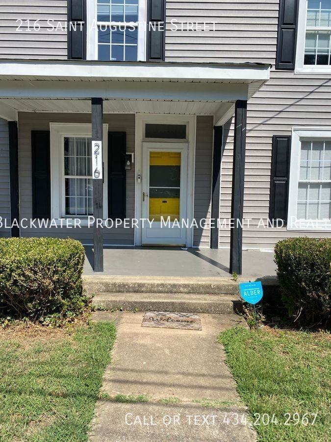 216 Saint Augustine St - Photo 2 of 14