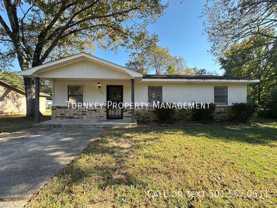 361 N Oak Ct - Photo 1 of 1