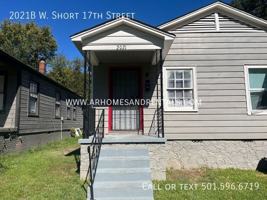 featured image of 2021 W Short 17th St Apt B #Apt B