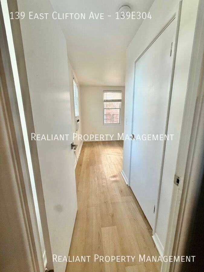 139 E Clifton Ave #139E304 - Photo 3 of 6