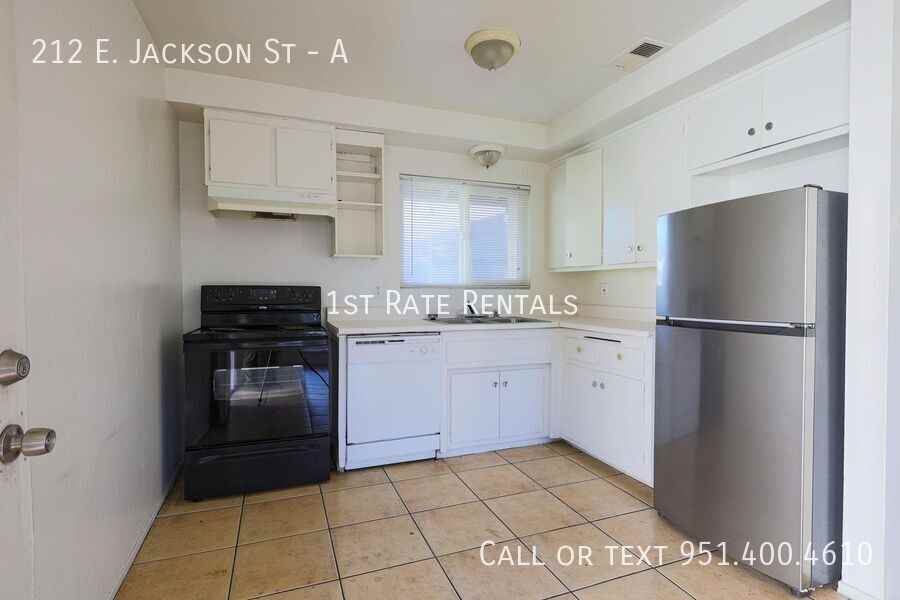 212 E Jackson St #A - Photo 6 of 6