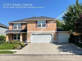 featured image of 1218 E Grand Canyon St