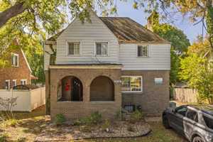 featured image of 1532 Packard St