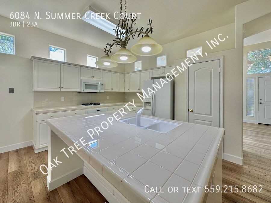 6084 North Summer Creek Court - Photo 7 of 19