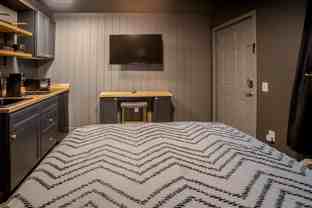 219 E Coeur D Alene Lake Dr #4 - Photo 1 of 1