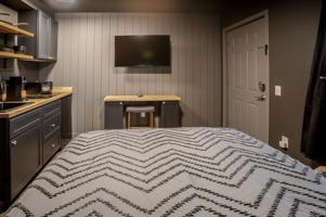 featured image of 219 East Coeur D'alene Lake Drive #6