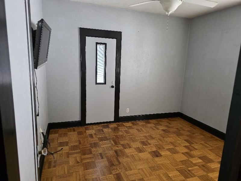 715 South Rotherwood Avenue - Photo 6 of 14